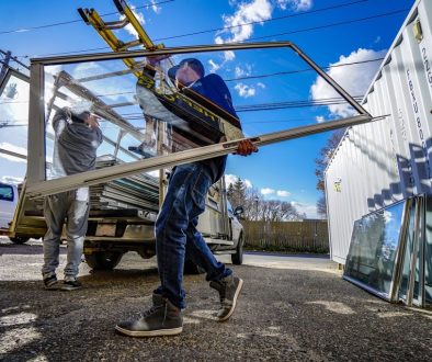 glass work workers carrying glass 3770982